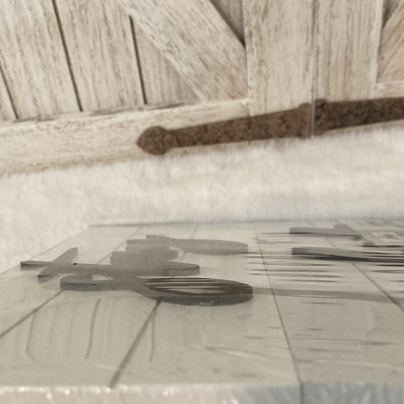 Target 2020 BP Stay Awhile Hanging Signs - Picture 4 of 8